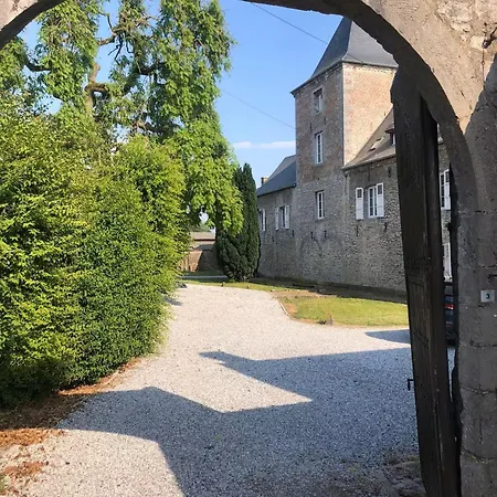 La Tour Paradis * Froidchapelle
